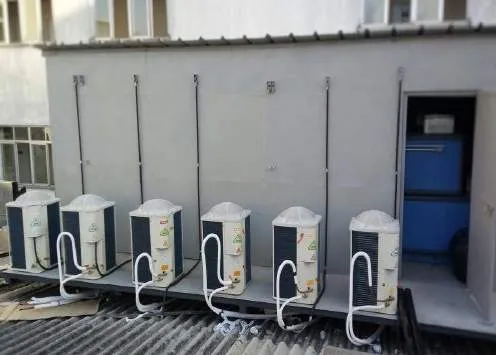 Climatização do centro cirúrgico do HUJBB, foto da obra