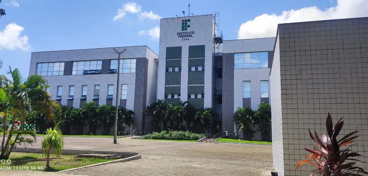 Reforma da climatização VRF na Reitoria do IFCE